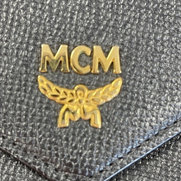 MCM Black Leather Compact Wallet - Preowned - Picture 3 of 14